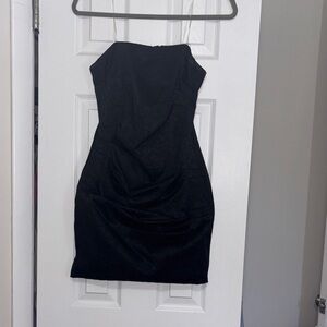 Elegant Black Strapless Dress
